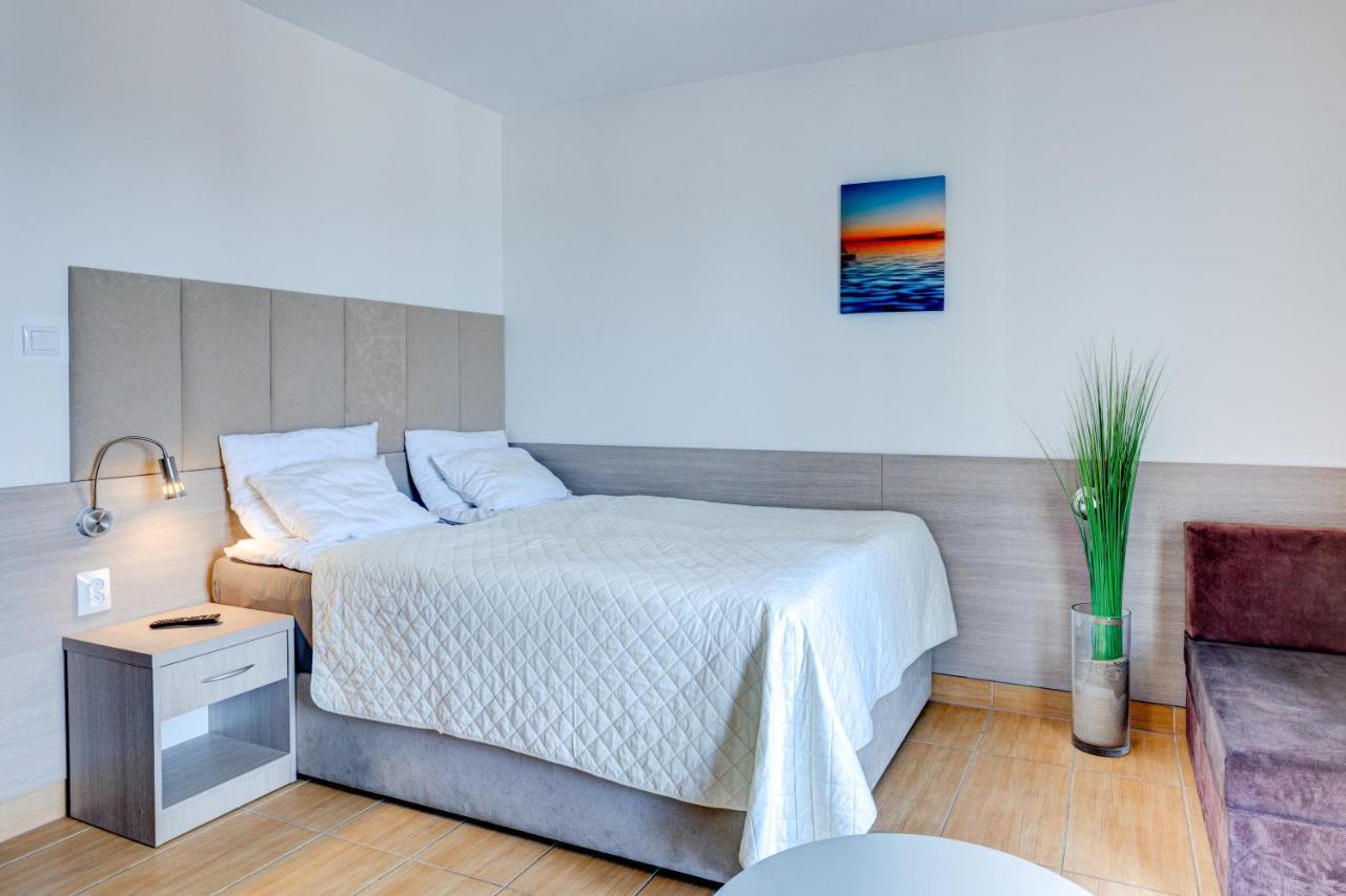 Ambre Mare - Wypoczynek Pod Palmami Bed & Breakfast โปเบียโรโว ภายนอก รูปภาพ
