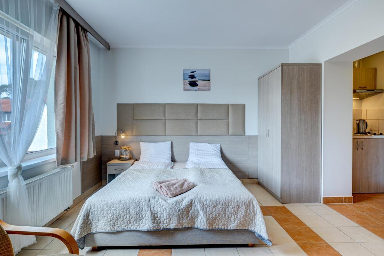 Ambre Mare - Wypoczynek Pod Palmami Bed & Breakfast โปเบียโรโว ภายนอก รูปภาพ