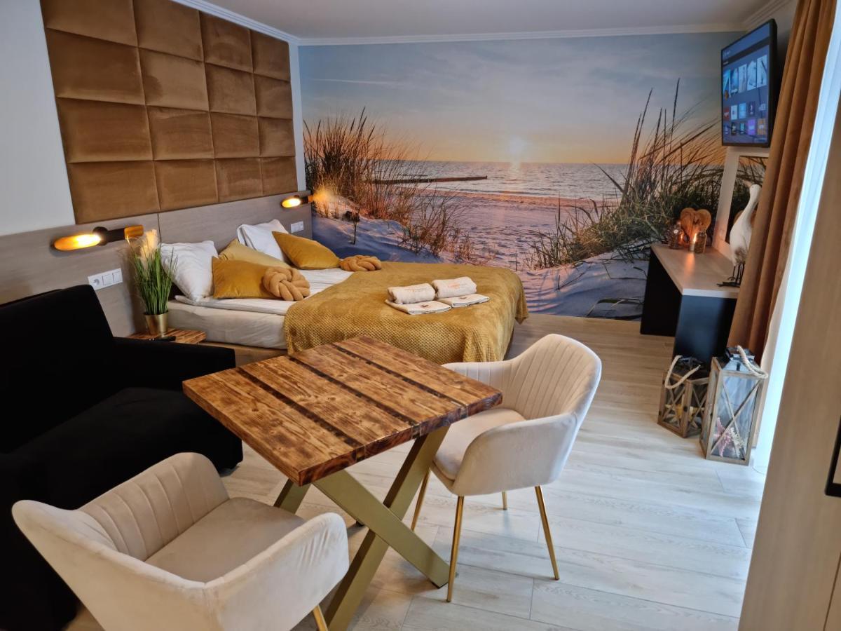 Ambre Mare - Wypoczynek Pod Palmami Bed & Breakfast โปเบียโรโว ภายนอก รูปภาพ