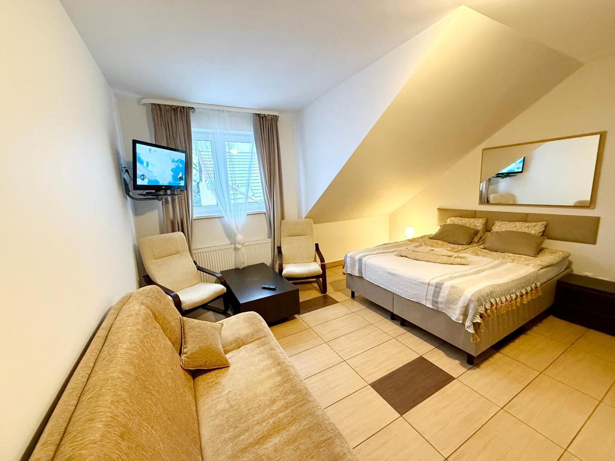 Ambre Mare - Wypoczynek Pod Palmami Bed & Breakfast โปเบียโรโว ภายนอก รูปภาพ