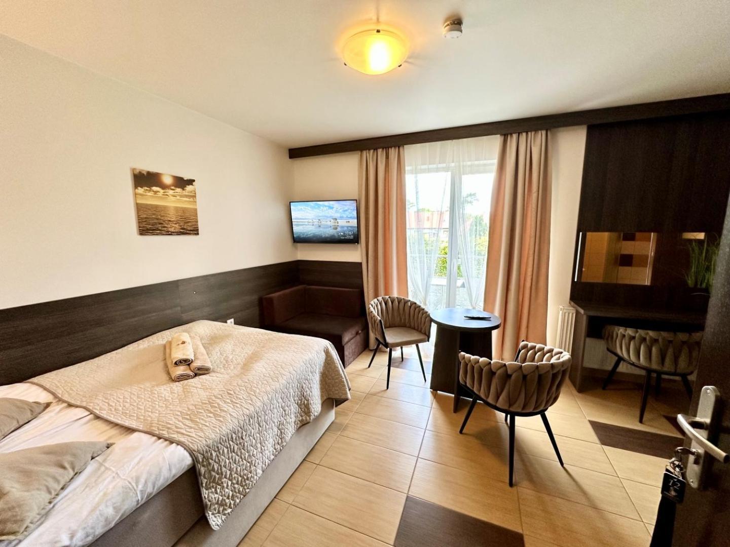 Ambre Mare - Wypoczynek Pod Palmami Bed & Breakfast โปเบียโรโว ภายนอก รูปภาพ